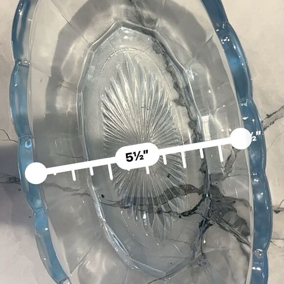 Indiana Glass Blue Scalloped Art Glass Bowl 10” - Picture 7 of 8